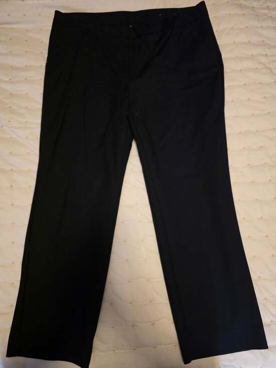 Chico's Pants - Chico's Women's Black Flex Waistband Straight Leg Pants Size 3P